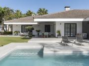 Chalet en venta en Marbella, Aloha. Villa Aislada de 5...