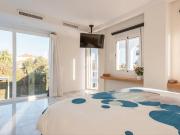 Chalet en venta en Marbella, Aloha. Villa recientemente...