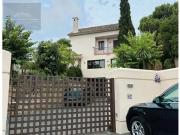 Chalet en venta en Marbella, Benahavis