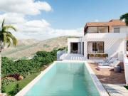 Chalet en venta en Marbella, Cabopino Artola. Chalets.