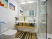 Chalet en venta en Marbella, Cabopino Artola. Esta...