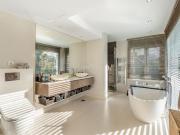Chalet en venta en Marbella, Las Brisas. Chalets.