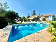 Chalet en venta en Marbella, El Rosario Ricmar. Chalets.