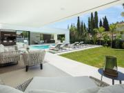 Chalet en venta en Marbella, Las Brisas. Chalets.