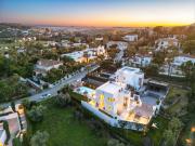 Chalet en venta en Marbella, Las Brisas. Chalets.