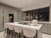 Chalet en venta en Marbella, Los Naranjos. Chalets.