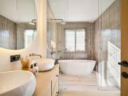 Chalet en venta en Marbella, Los Naranjos. Villa en...