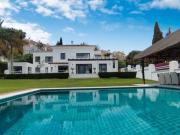 Chalet en venta en Marbella, Málaga Costa del Sol