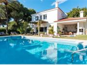 Chalet en venta en Marbella, Marbesa. Villa de 6...