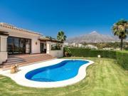 Chalet en venta en Marbella, Nueva Andalucia