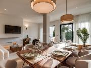 Chalet en venta en Marbella, Puerto Banús. Exclusiva...