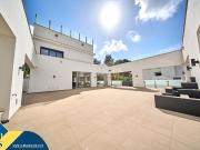 Chalet en venta en Marbella, Real de Zaragoza. Villa con...