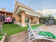 Chalet en venta en Marbella, Santa Clara