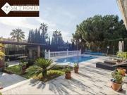 Chalet en venta en Marbella, Marbesa. VILLA...