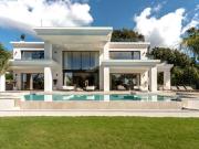 Chalet en venta en Marbella, Sierra Blanca