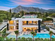 Chalet en venta en Marbella, Sierra Blanca....