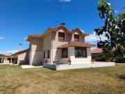 Chalet en venta en Medina de Pomar. CHALET INDIVIDUAL EN...