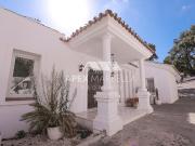 Chalet en venta en Mijas, Calahonda. Casa chalet en...
