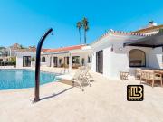 Chalet en venta en Mijas, Mijas Golf. Se vende VILLA DE...