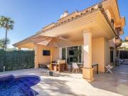 Chalet en venta en Mijas, Riviera del Sol. Chalets.