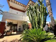 Chalet en venta en Monòver. Chalets.