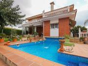 Chalet en venta en calle Nardos, Mont Roig del Camp, de...