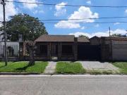 Chalet en venta en Monte Grande! 12 de Octubre 521