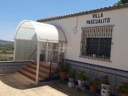 Chalet en venta en Montealegre del Castillo. Zona...