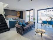 Chalet en venta en Montesinos Los. Villa de lujo con...