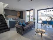 Chalet en venta en Montesinos Los. VILLAS CON PISCINA...