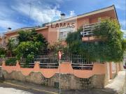 Chalet en venta en Navalmoral de la Mata. CASA CHALET de...