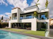 Chalet en venta en New Golden Mile, Málaga Costa del Sol