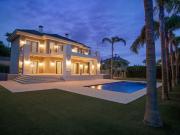 Chalet en venta en Nueva Andalucia, Málaga Costa del Sol