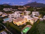Chalet en venta en Nueva Andalucia, Málaga Costa del Sol