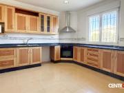 Chalet en venta en Ogíjares. Chalet de lujo en Ogíjares....