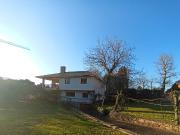 Chalet en venta en Oleiros, Nós. Chalets.