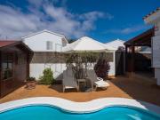 Chalet en venta en Oliva La, Corralejo. Espectacular...