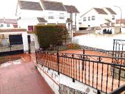 Chalet en venta en Orgaz. Chalet pareado en venta en...