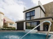 Chalet en venta en Orihuela, Campoamor