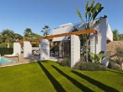 Chalet en venta en Orihuela Costa, Campoamor