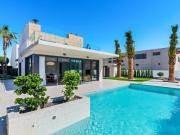 Chalet en venta en Orihuela Costa, Campoamor