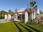 Chalet en venta en Orihuela Costa, Campoamor