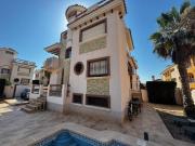 Chalet en venta en Orihuela Costa, PAU 26