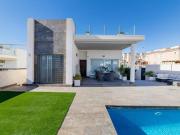 Chalet en venta en Orihuela Costa, Villamartin