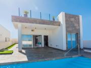 Chalet en venta en Orihuela Costa, Villamartin