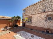 Chalet en venta en Orihuela, La Florida....