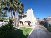 Chalet en venta en Orihuela, La Regia. Chalet con...