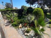 Chalet en venta en Orihuela, La Zenia. Chalets.