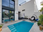 Chalet en venta en Orihuela, Los Almendros. Chalets.