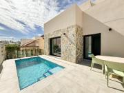 Chalet en venta en Orihuela, Orihuela